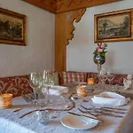 Salzano - - Restaurant Ξενοδοχείο Unterseen