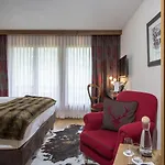 Salzano - - Restaurant Unterseen