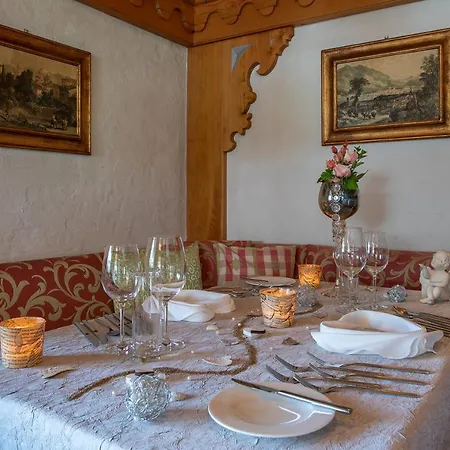 Salzano - - Restaurant מלון Unterseen