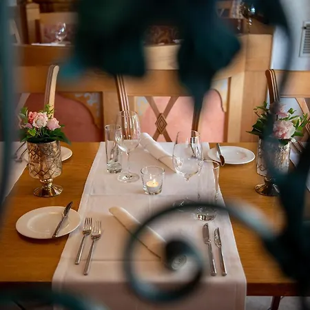 ホテル Salzano - - Restaurant Unterseen