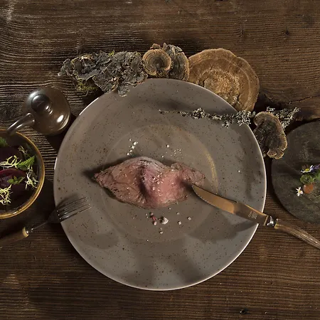 سالزانو - سبا - ريستورانت Unterseen