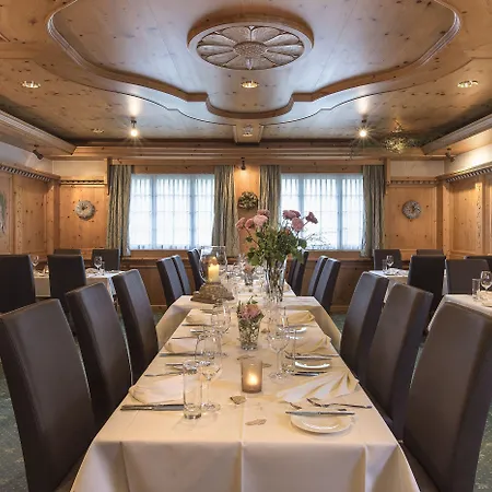 Salzano - - Restaurant ホテル 3*