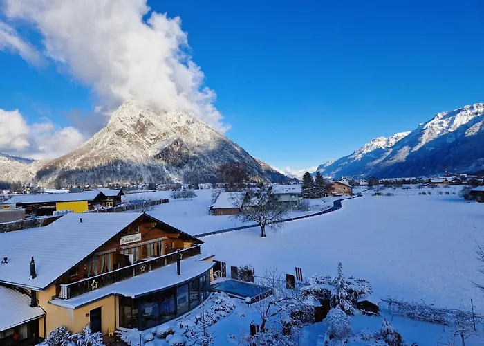 Salzano - - Restaurant Hotel