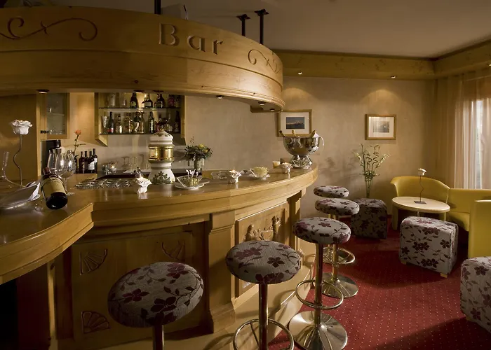 Salzano - - Restaurant Hotel