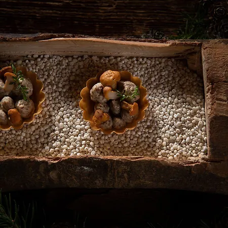 Salzano - - Restaurant Hotel 3*